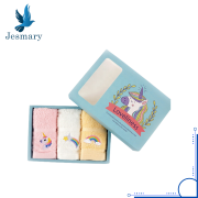 KHĂN EM BÉ QUÀ TẶNG